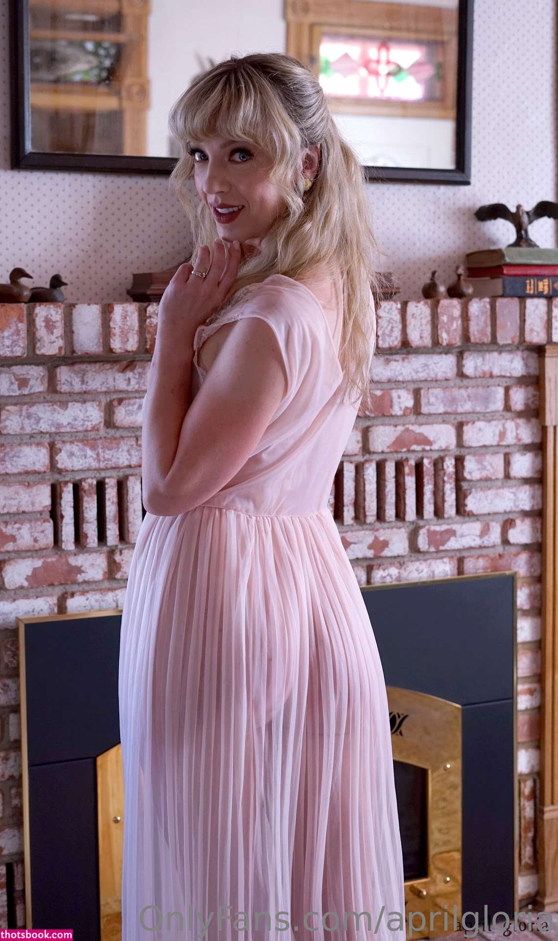 April Gloria Nude OnlyFans Photos #3 1099239