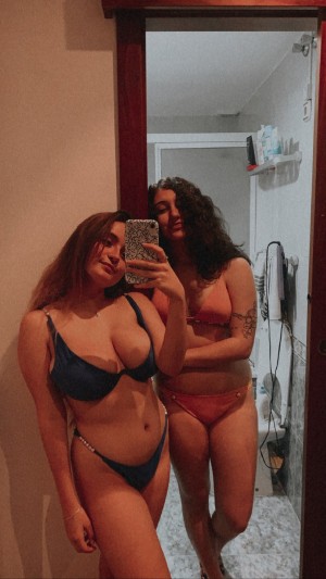 Meryendame Nude Leaks OnlyFans Photos #3