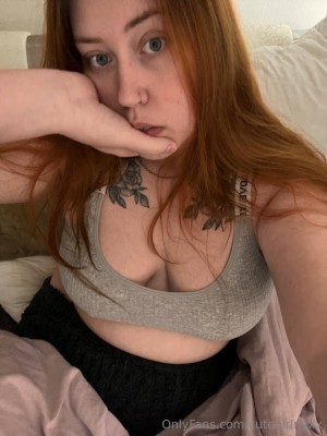 cutegirlnyxx Nude Leaks OnlyFans Photos #3