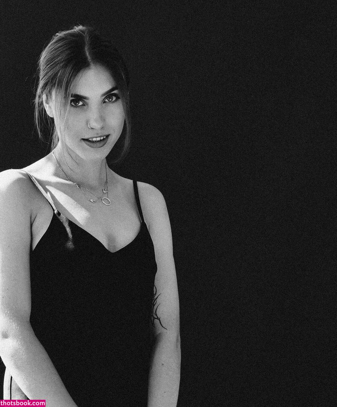 Feel my vibe Your elsa Nude Leaks OnlyFans Photos #5 1772439