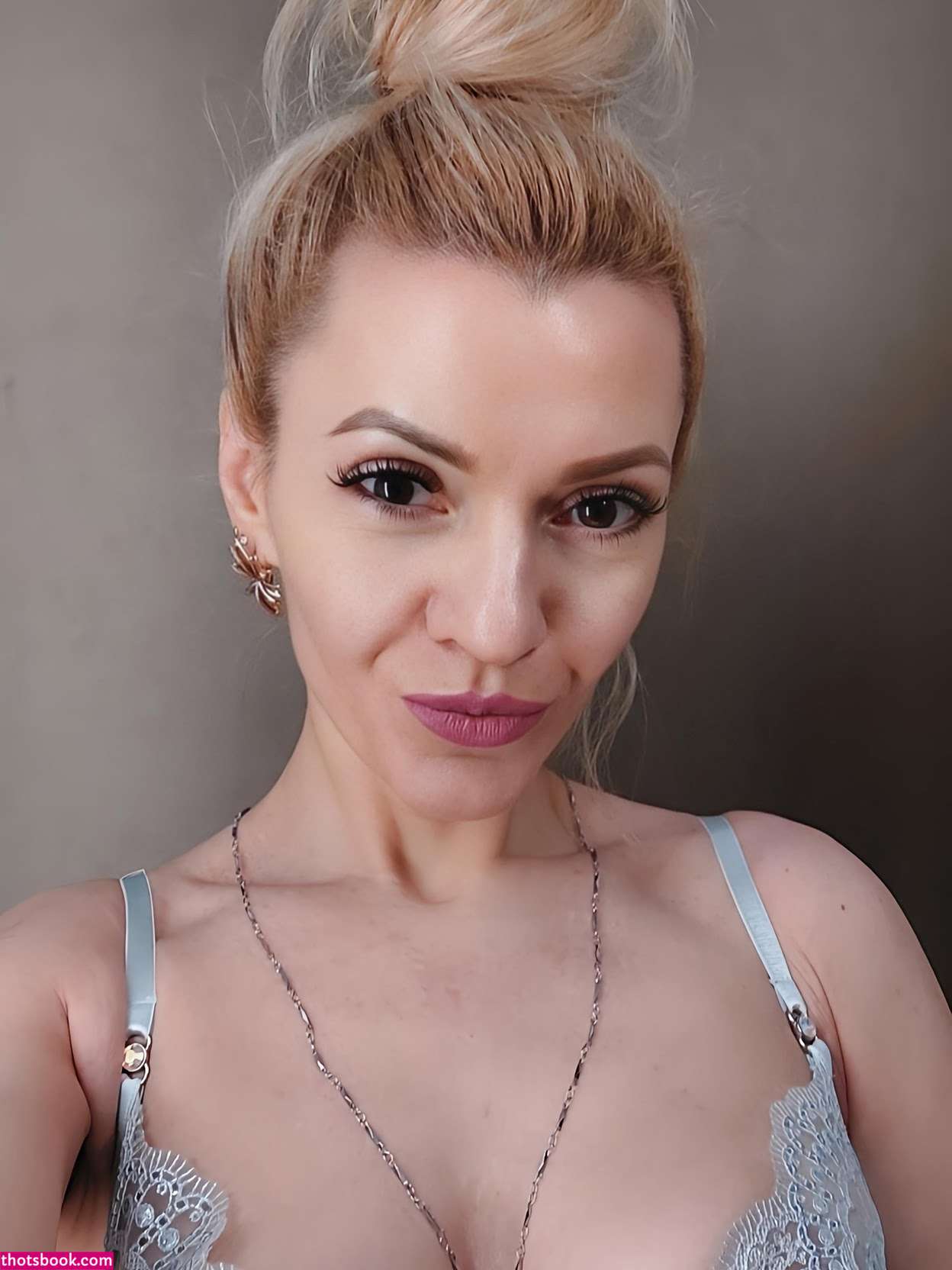 stepmom lola Nude Leaks OnlyFans Photos #3 1752737