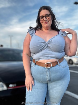 lunalewistv Nude Leaks OnlyFans Photos #5