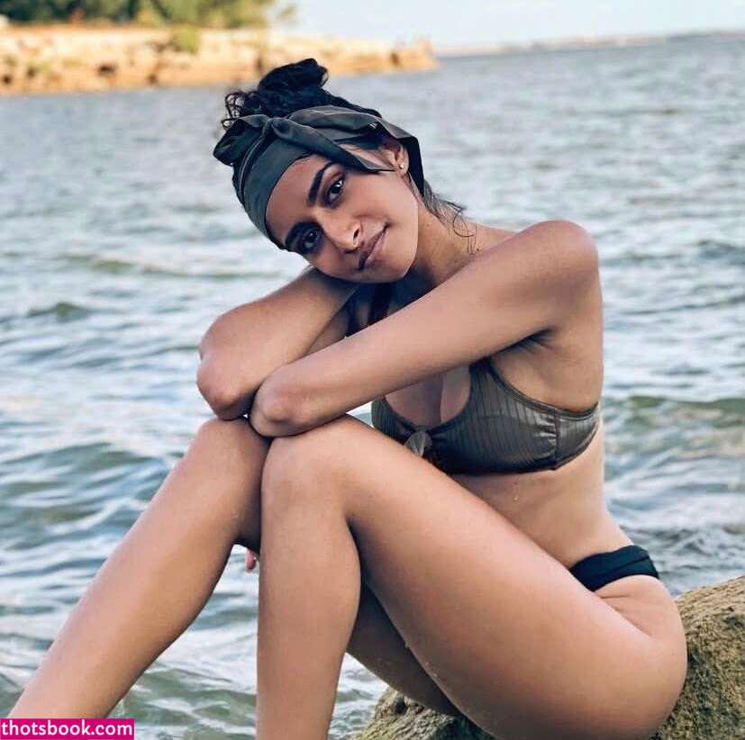 Saumya Gopal tallbrowng1raffe Nude Leaks OnlyFans Photos #1 1749057