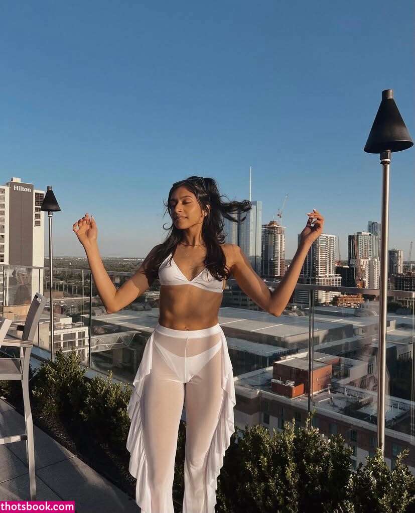  Saumya Gopal tallbrowng1raffe Nude Leaks OnlyFans Photos #5 1749084