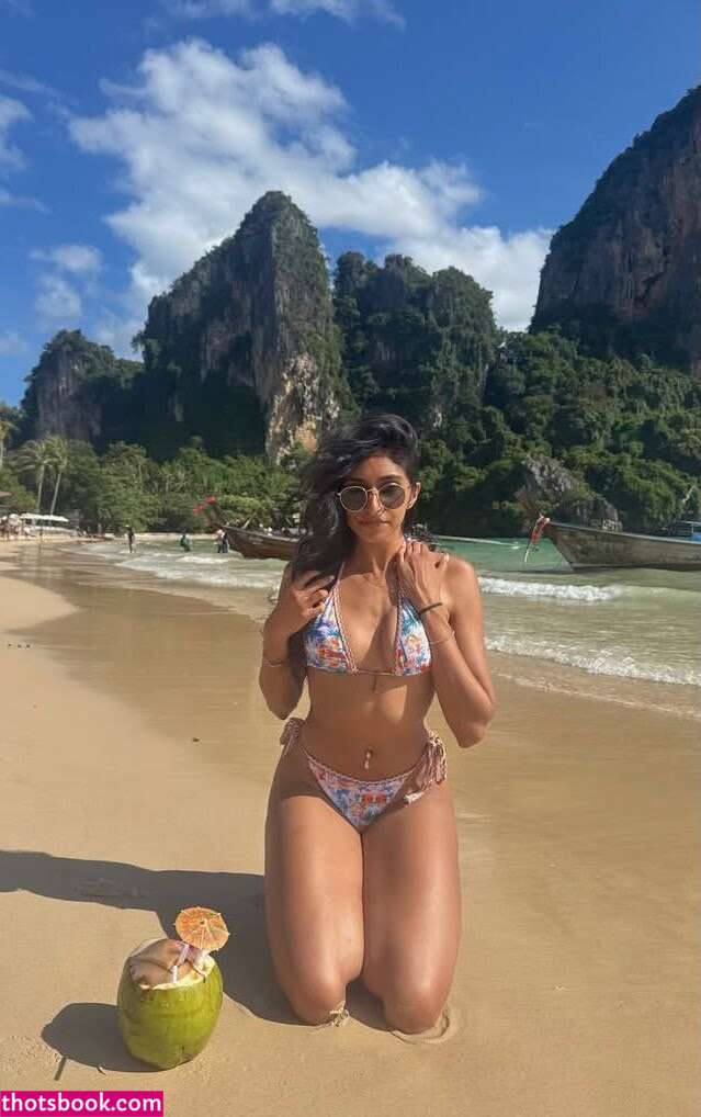  Saumya Gopal tallbrowng1raffe Nude Leaks OnlyFans Photos #5 1749085