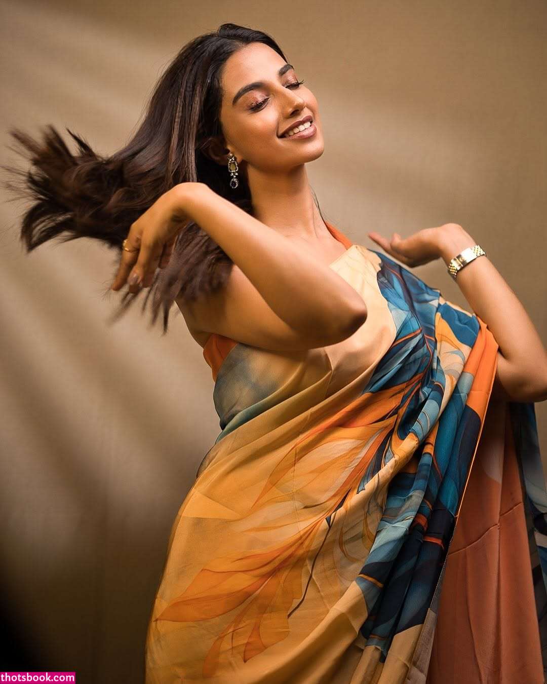 Meenakshi Chaudhary Nude Leaks OnlyFans Photos #4 1761550