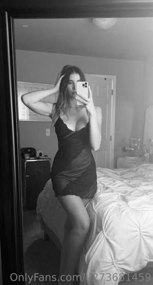 poutyky Nude Leaks OnlyFans Photos #1