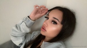 starstrucknuki Nude Leaks OnlyFans Photos #4