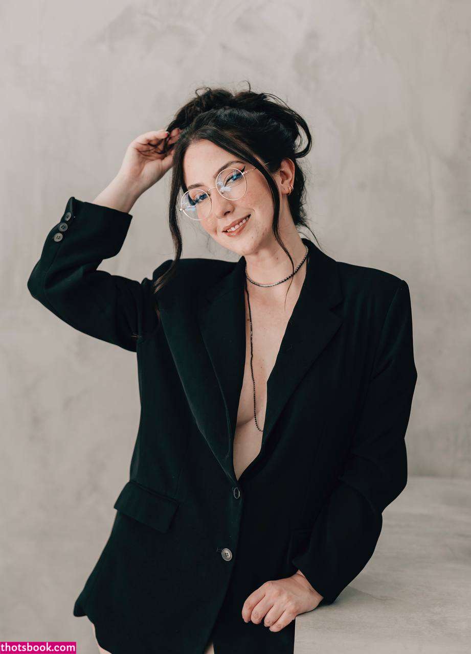 Aline Curti Nude Leaks OnlyFans Photos #1 1762255