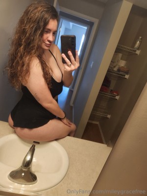 mileygracefree Nude Leaks OnlyFans Photos #2