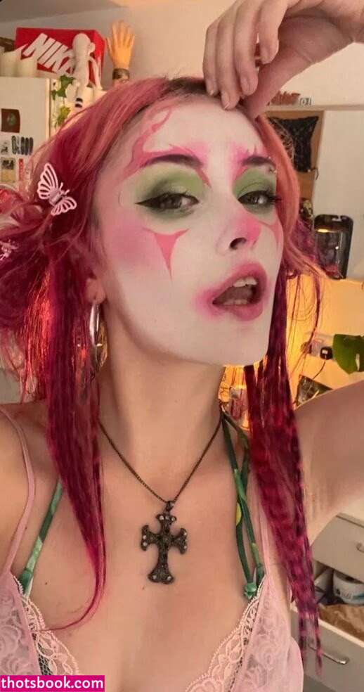 Lucy Kerr iamlucyu WimbleWobble LucySeeingDiamonds Nude Leaks OnlyFans Photos #5 1746651