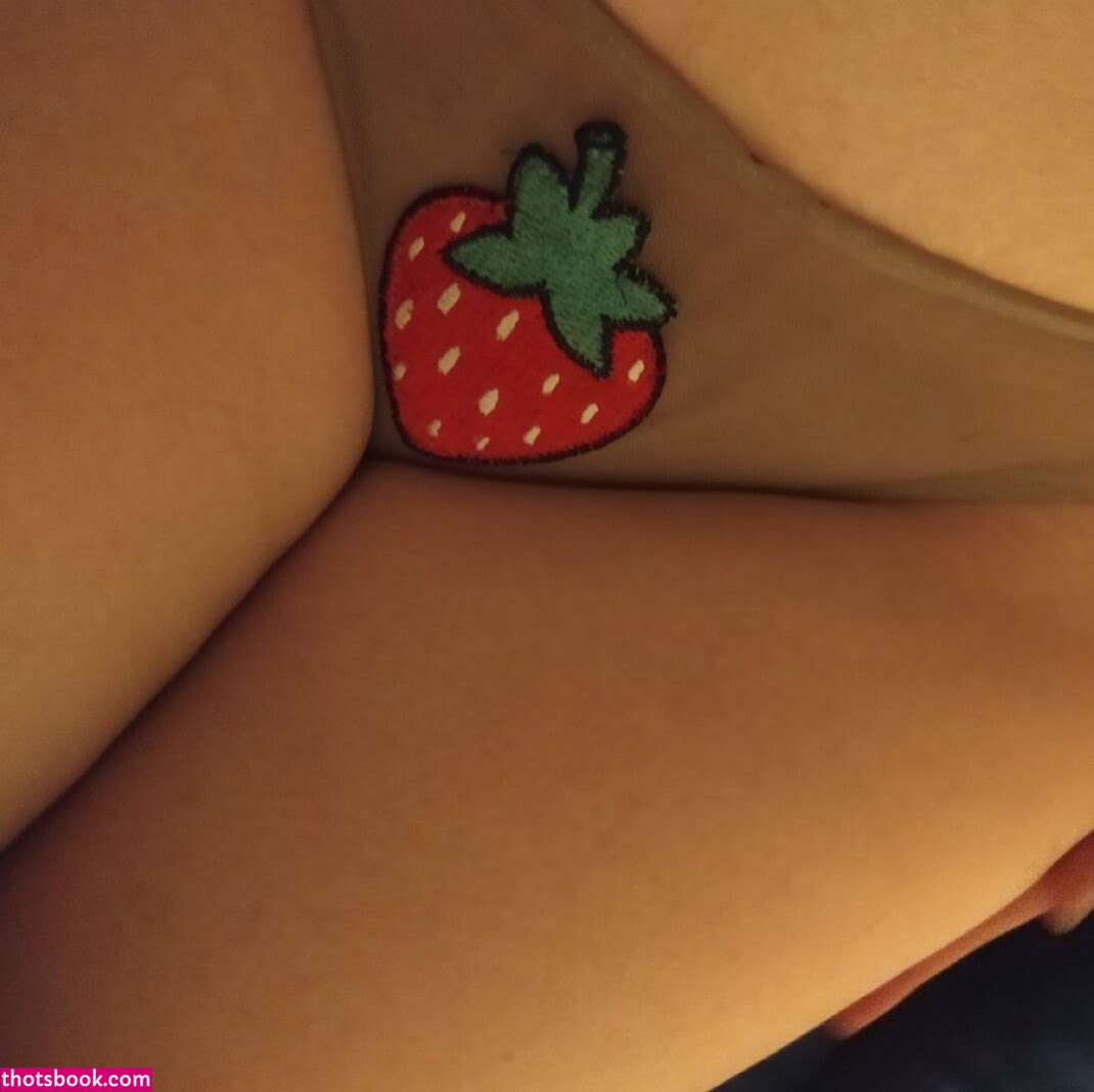 Martina Di Lorenzo emmedilo lino dita Nude Leaks OnlyFans Photos #4 1746730