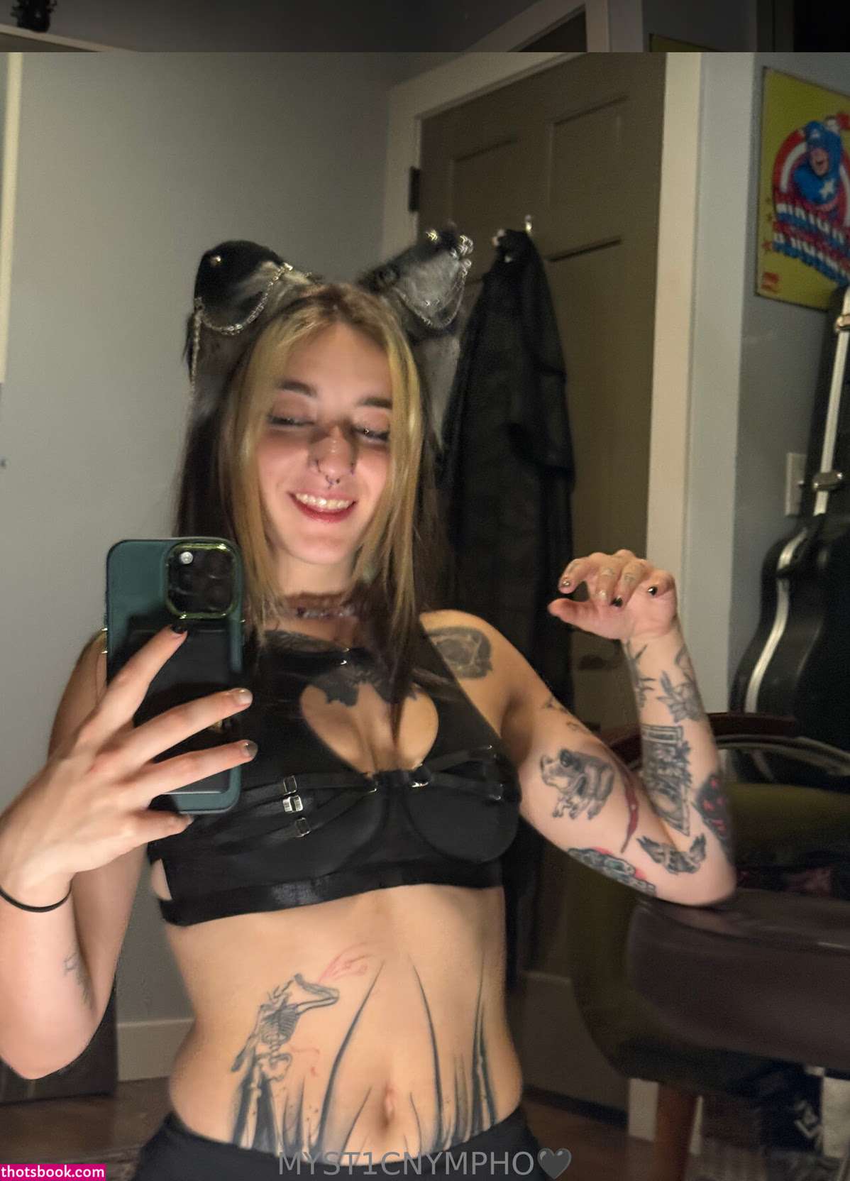 Myst1cnympho bambie1011 myst1csir3n ambz boobiez Nude Leaks OnlyFans Photos #3 1758286