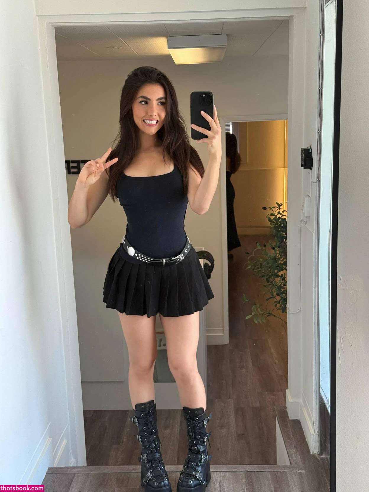 Andrea Botez Nude Leaks OnlyFans Photos #12 1741924