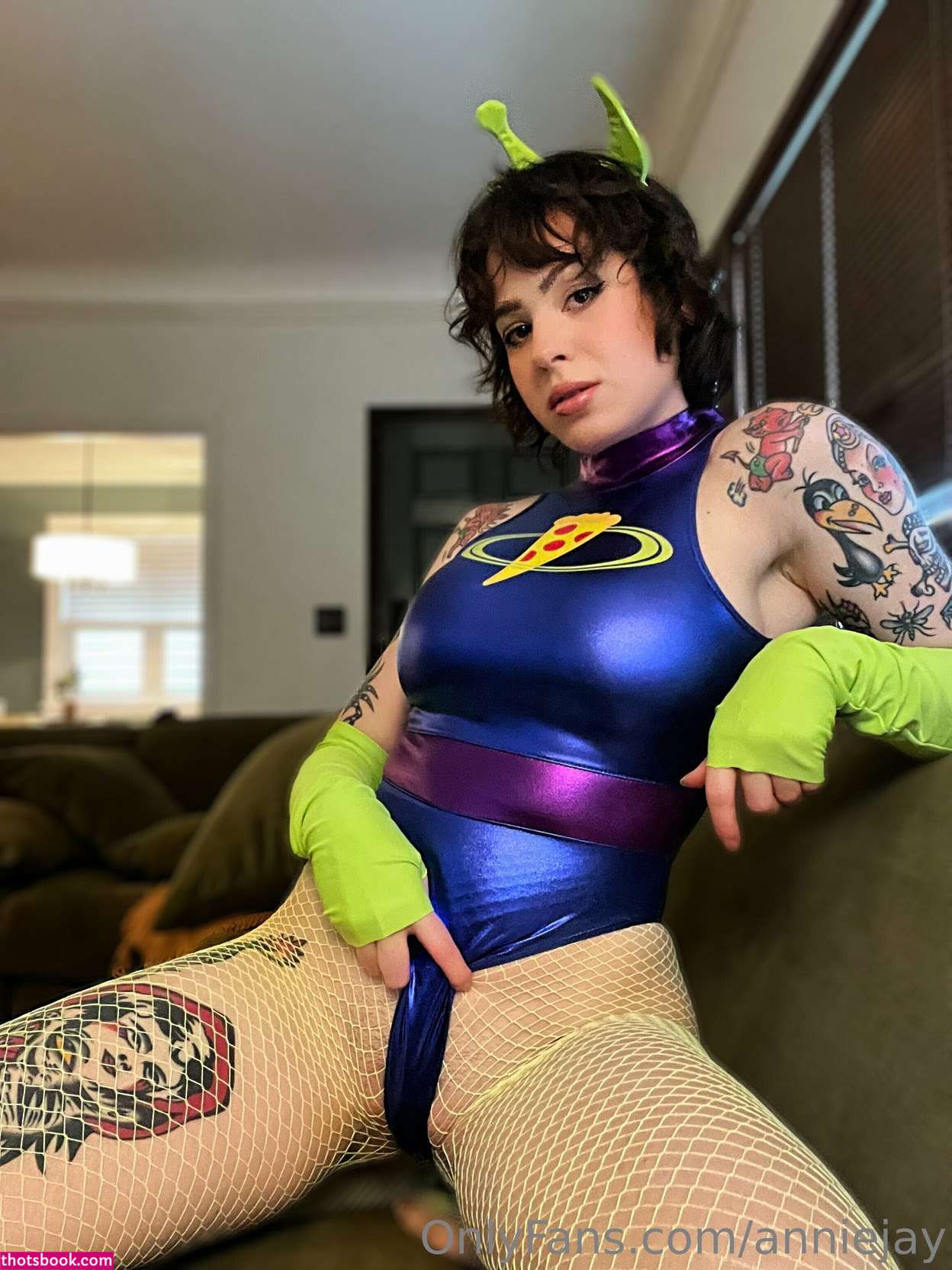 Anisa Jomha Nude Leaks OnlyFans Photos #1 1741927