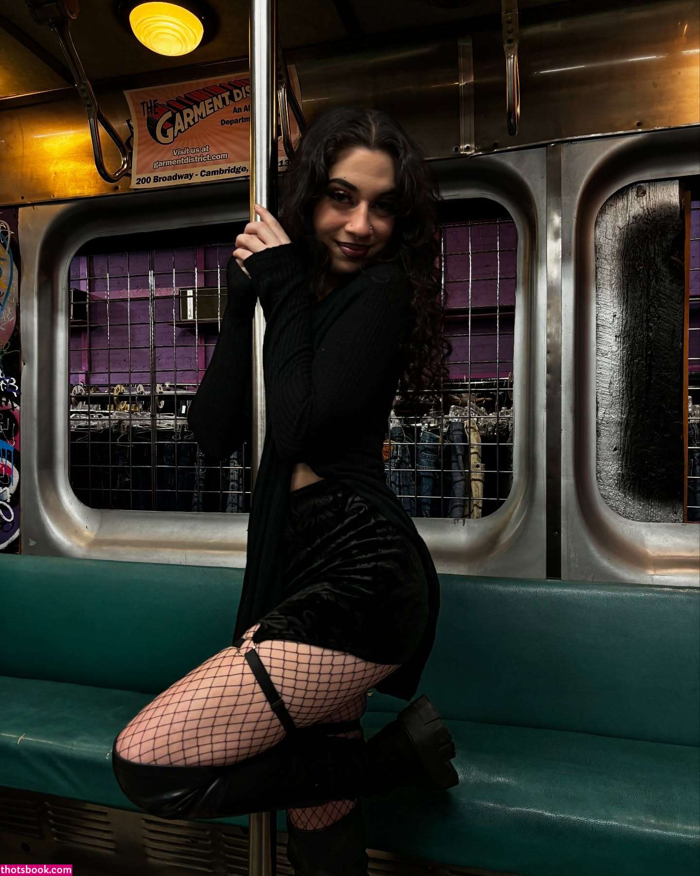 Crystalsxtxr pr3ttyfacecrystal crystalstxxr Nude Leaks OnlyFans Photos #5 1753622