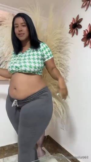 juliethsolis007 Nude Leaks OnlyFans Video #1