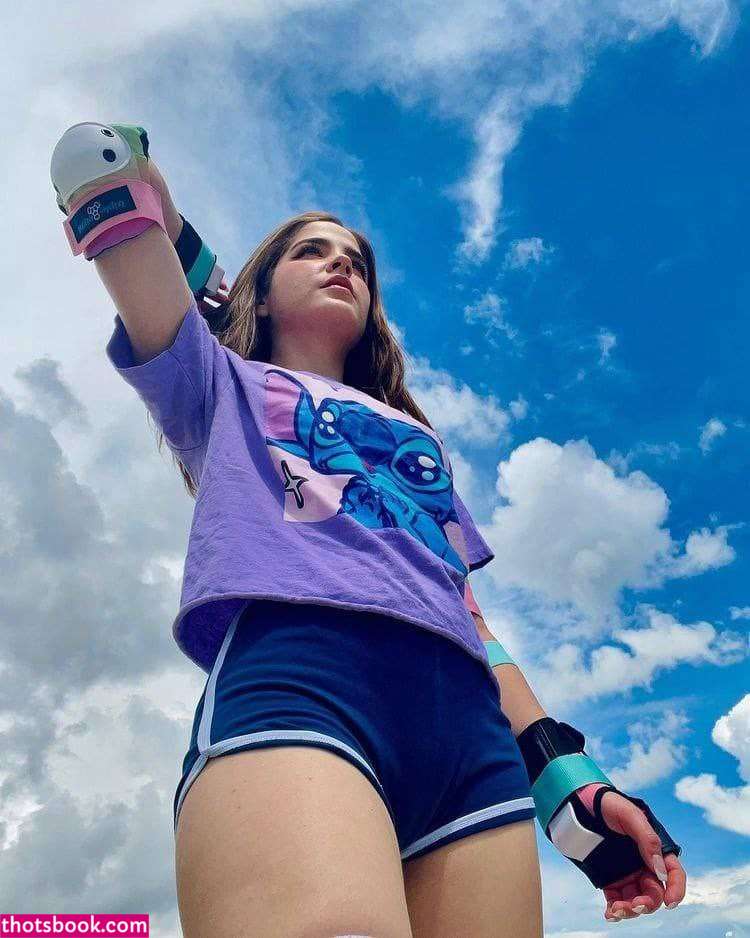 STARYUUKI Nude Leaks OnlyFans Photos #1 1743202