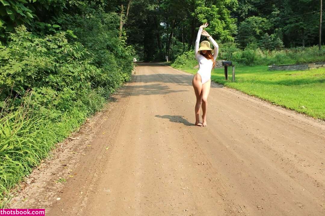 Aurorafoxxxx scarlettaaurora ursweetscar yoursweetaurora Nude Leaks OnlyFans Photos #4 1755209