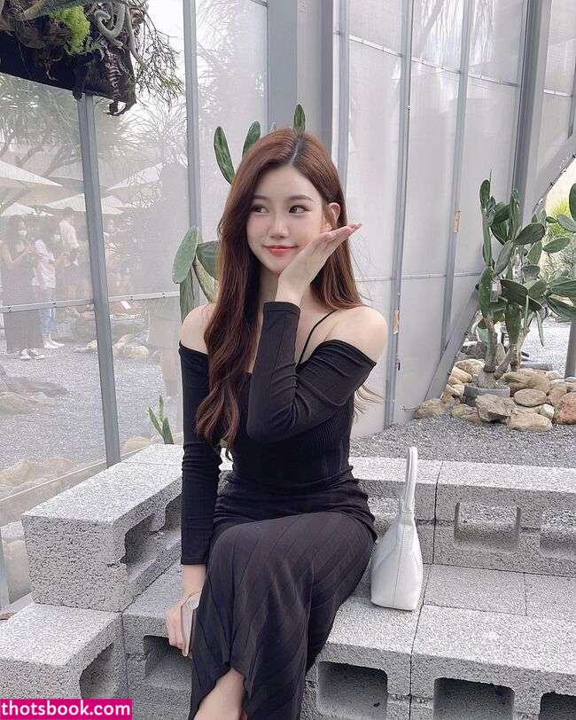 Chloe Lin lhua914 llinnn914 Nude Leaks OnlyFans Photos #5 1755521