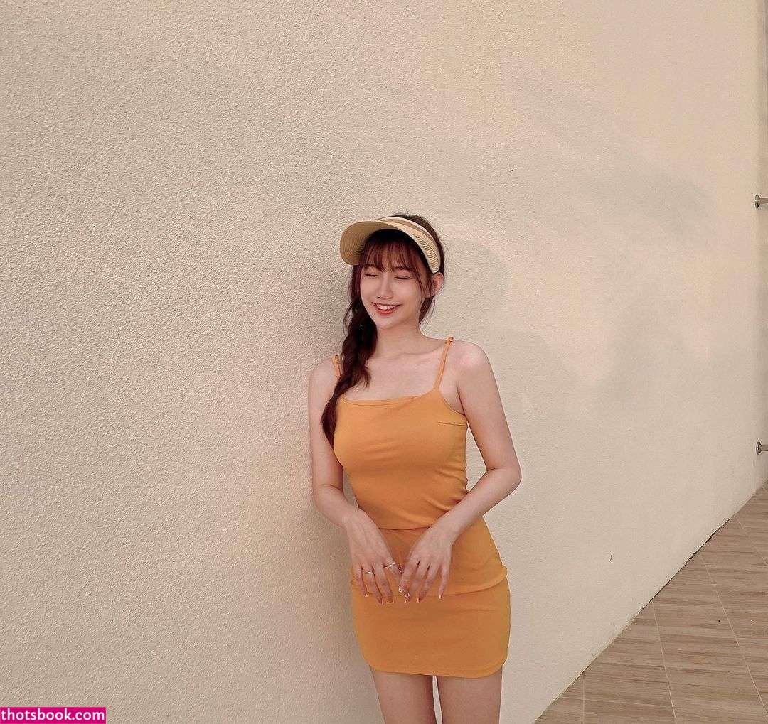 Chloe Lin lhua914 llinnn914 Nude Leaks OnlyFans Photos #5 1755524