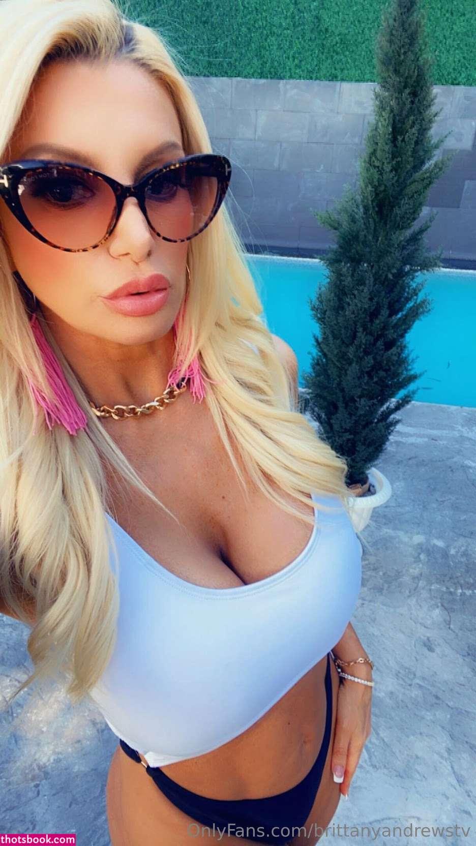 brittanyandrewstv Nude Leaks OnlyFans Photos #5 1781915